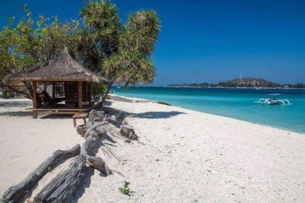 Villa Sentosa, Cheerful 3-Bedroom Villa With Pool Gili Trawangan Zewnętrze zdjęcie