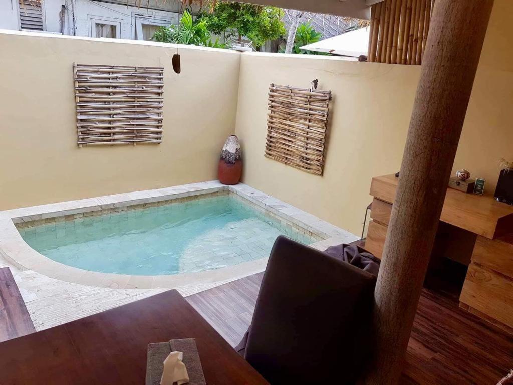Villa Sentosa, Cheerful 3-Bedroom Villa With Pool Gili Trawangan Zewnętrze zdjęcie